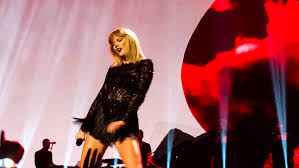 Swift performs at DirectTV’s Super Saturday Night Concert in Dallas, Tx on Feb. 4.